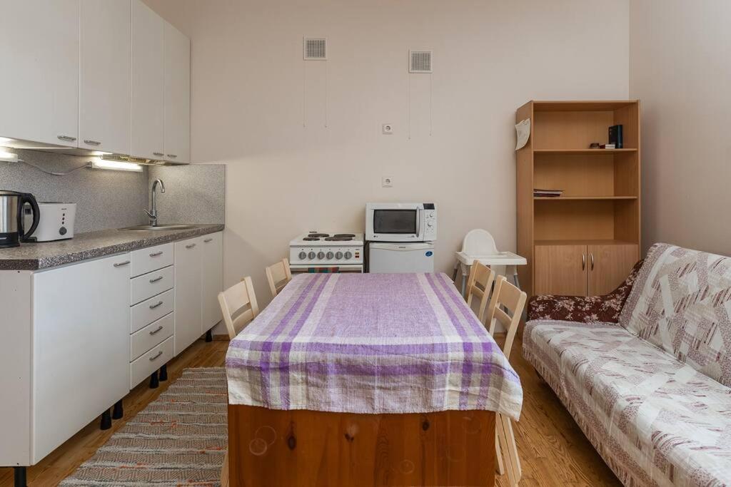Pueha Vaimu Kuelaliskorter Tallinn Buitenkant foto